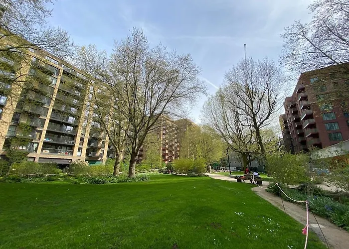 Superior Studio Flat In The City Centre